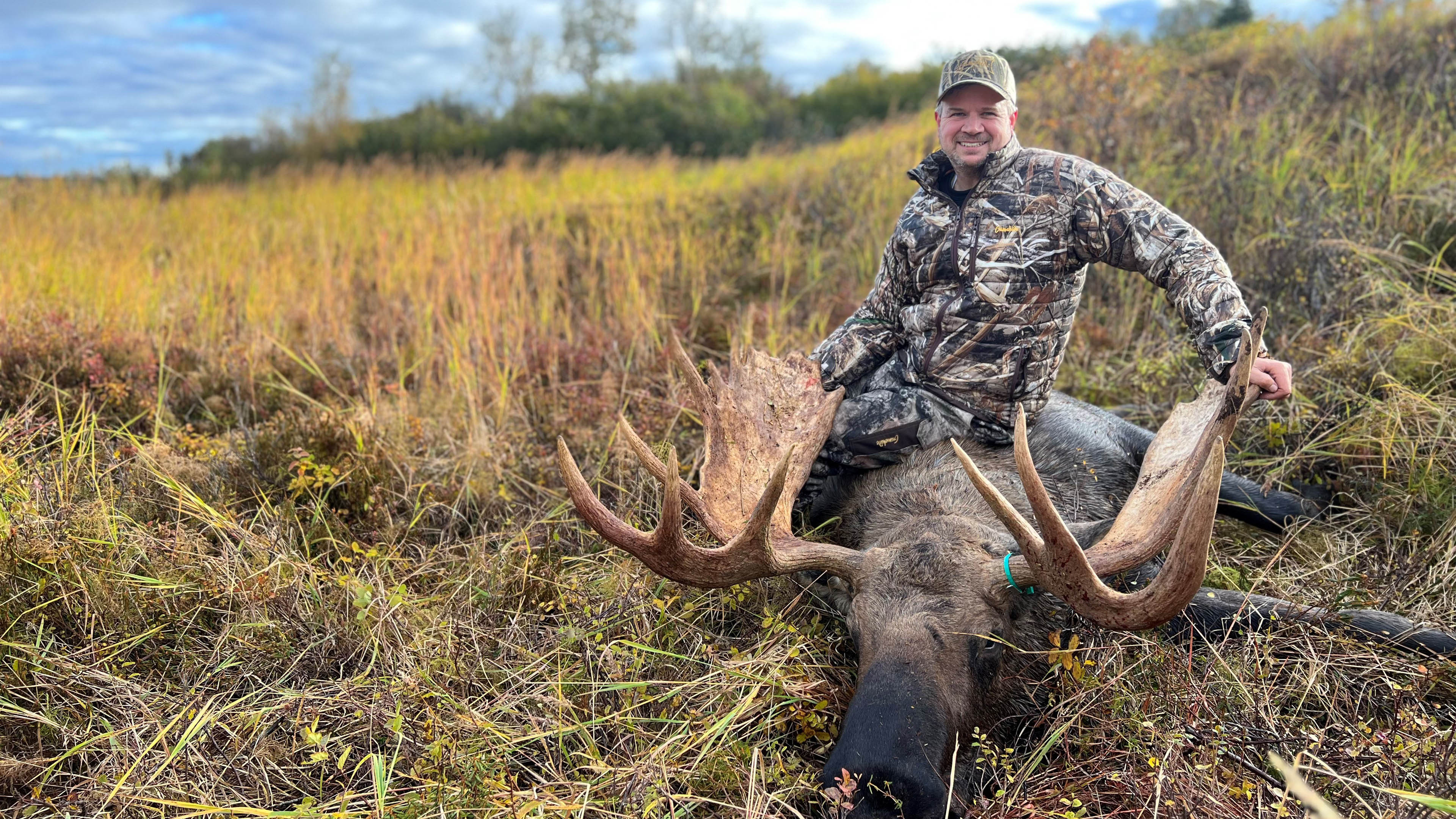 Snapcartshop hunter in realtree with moose 