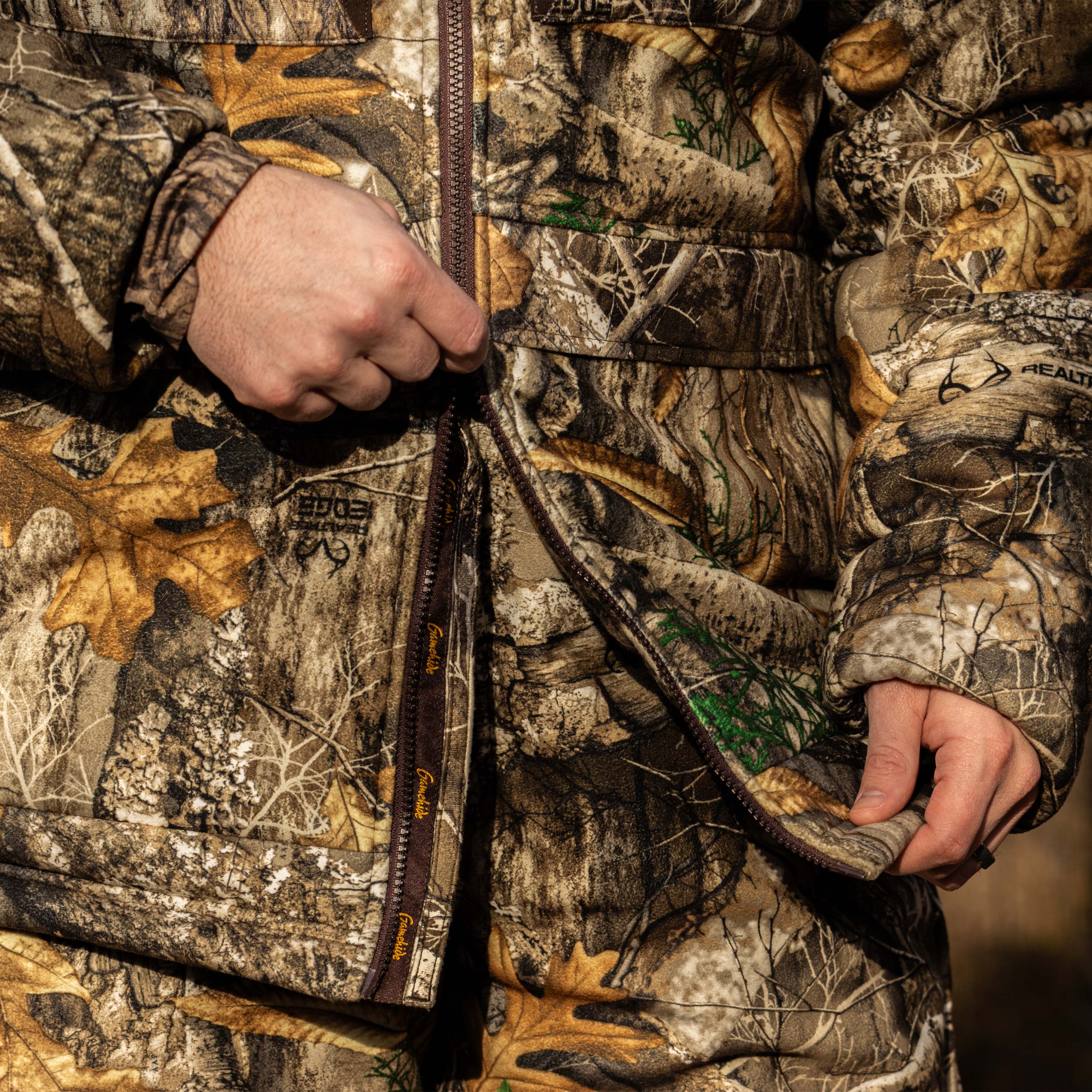 Load image into Gallery viewer, Cold weather hunting parka bottom zipper
